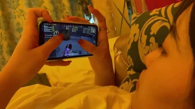 打完这局游戏就让你操，等我会儿